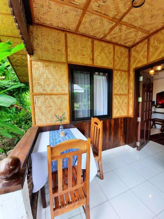 סמאל Hof Gorei Beach Resort Davao מראה חיצוני תמונה