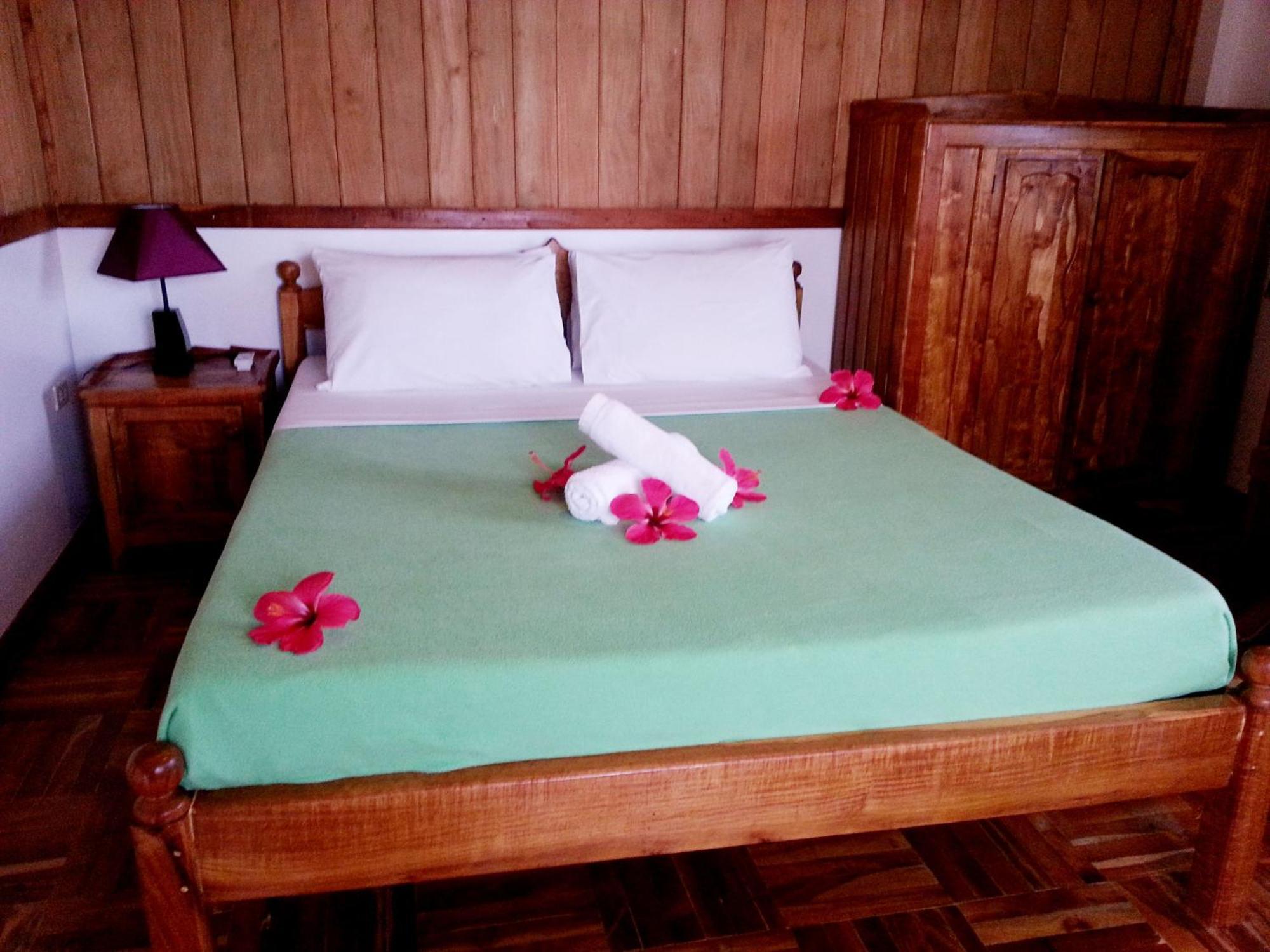 סמאל Hof Gorei Beach Resort Davao מראה חיצוני תמונה