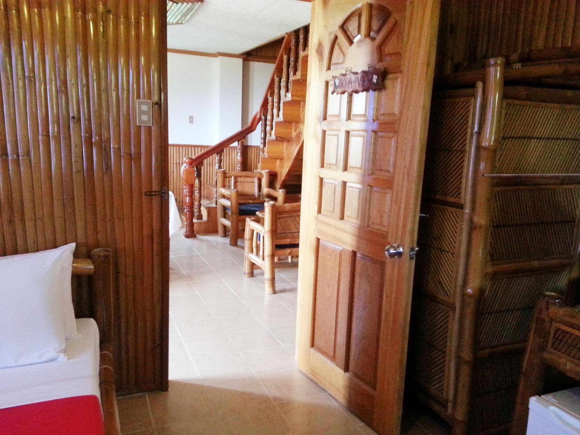 סמאל Hof Gorei Beach Resort Davao מראה חיצוני תמונה