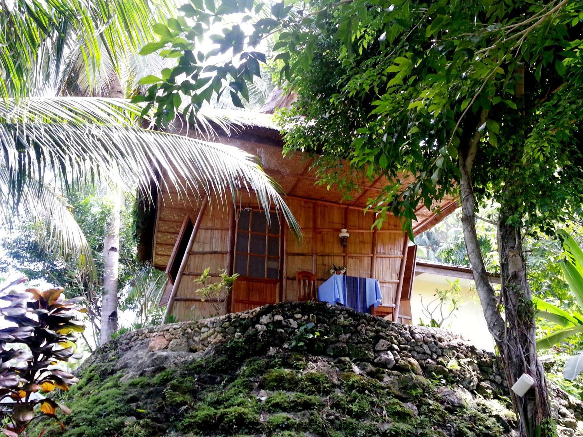 סמאל Hof Gorei Beach Resort Davao מראה חיצוני תמונה