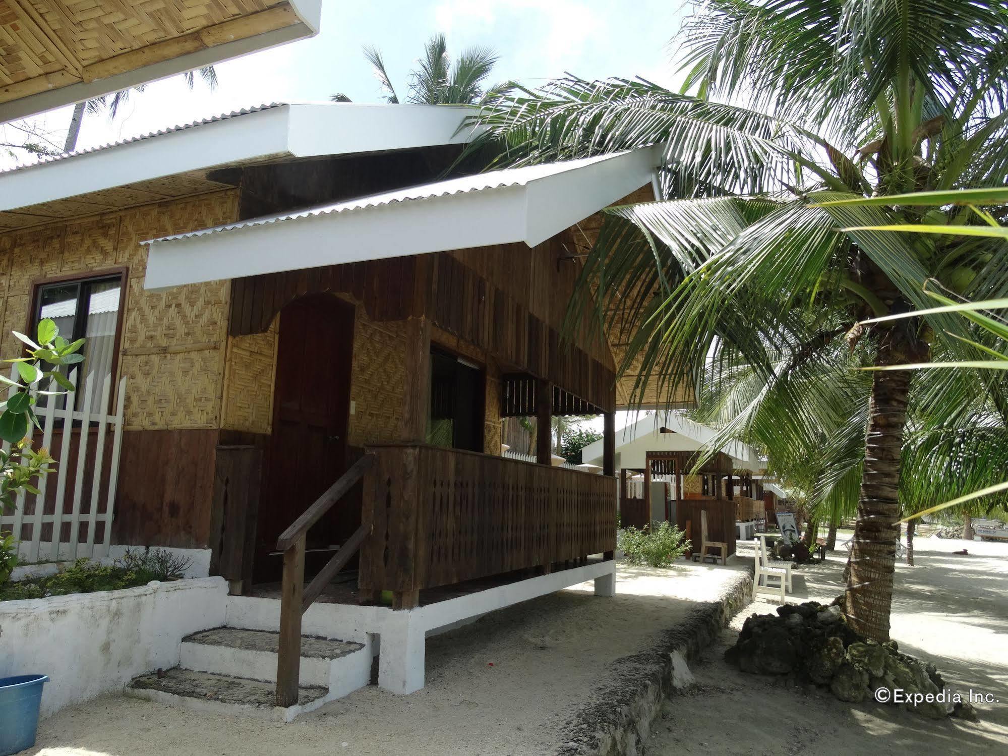 סמאל Hof Gorei Beach Resort Davao מראה חיצוני תמונה