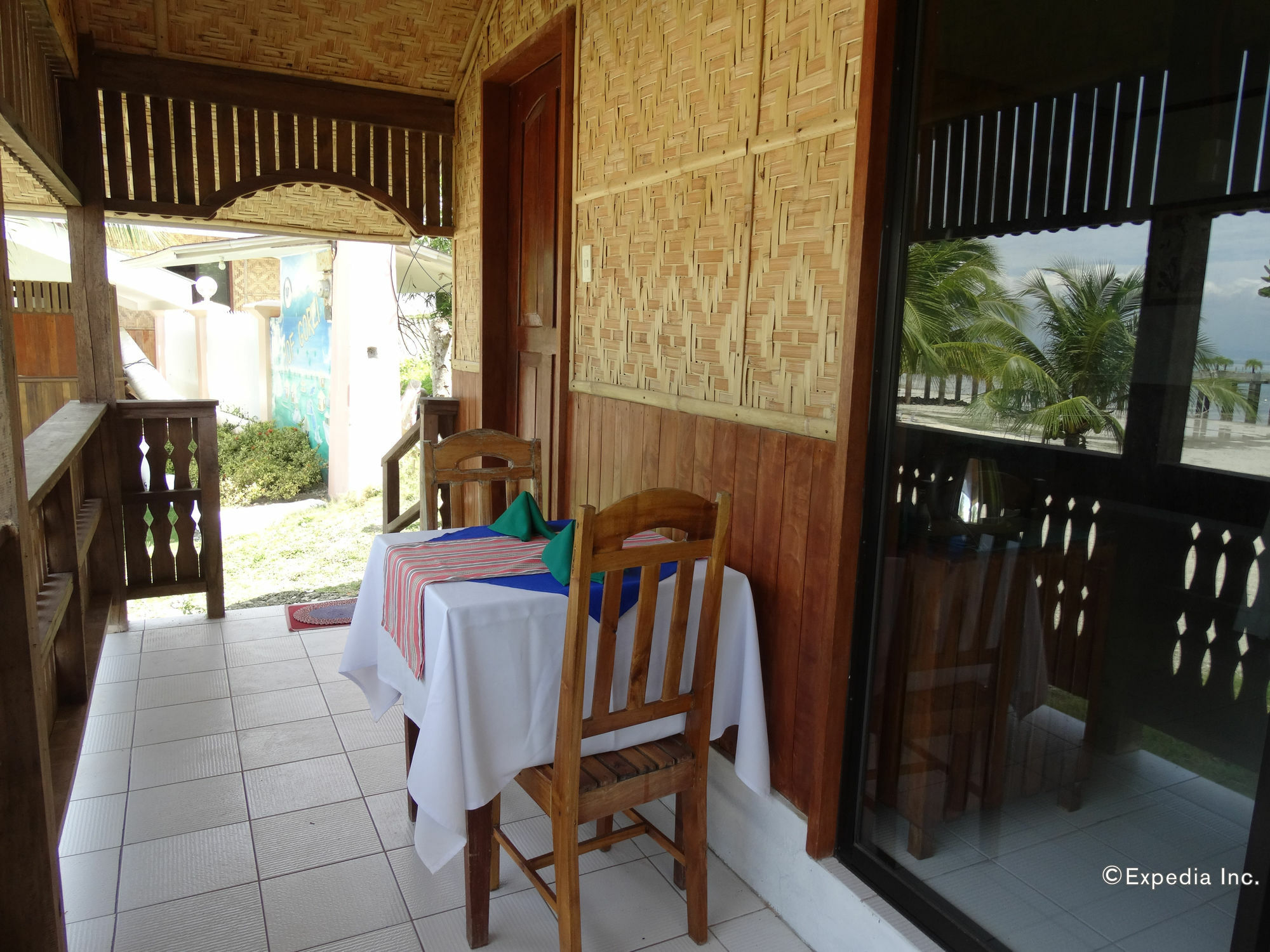 סמאל Hof Gorei Beach Resort Davao מראה חיצוני תמונה